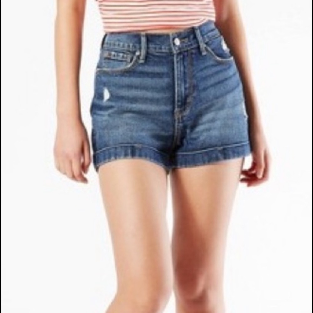 Denizen from Levi’s Mom Shorts size 11/W30